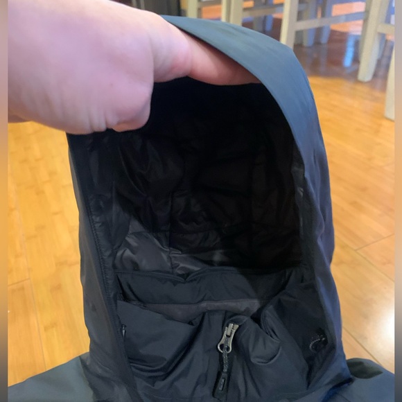 NWT REI Stormhenge Down Hyrbid Parka. Size Medium - Picture 7 of 14